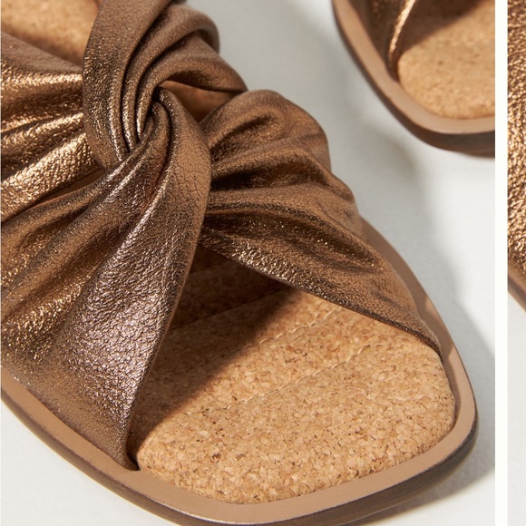 Kelsi Dagger Sandals, NWT, size 7M - Picture 3 of 7